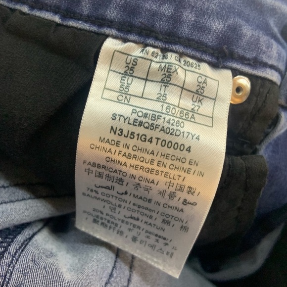 Guess High-Waist Tatianna Skinny Jeans - Picture 5 of 5